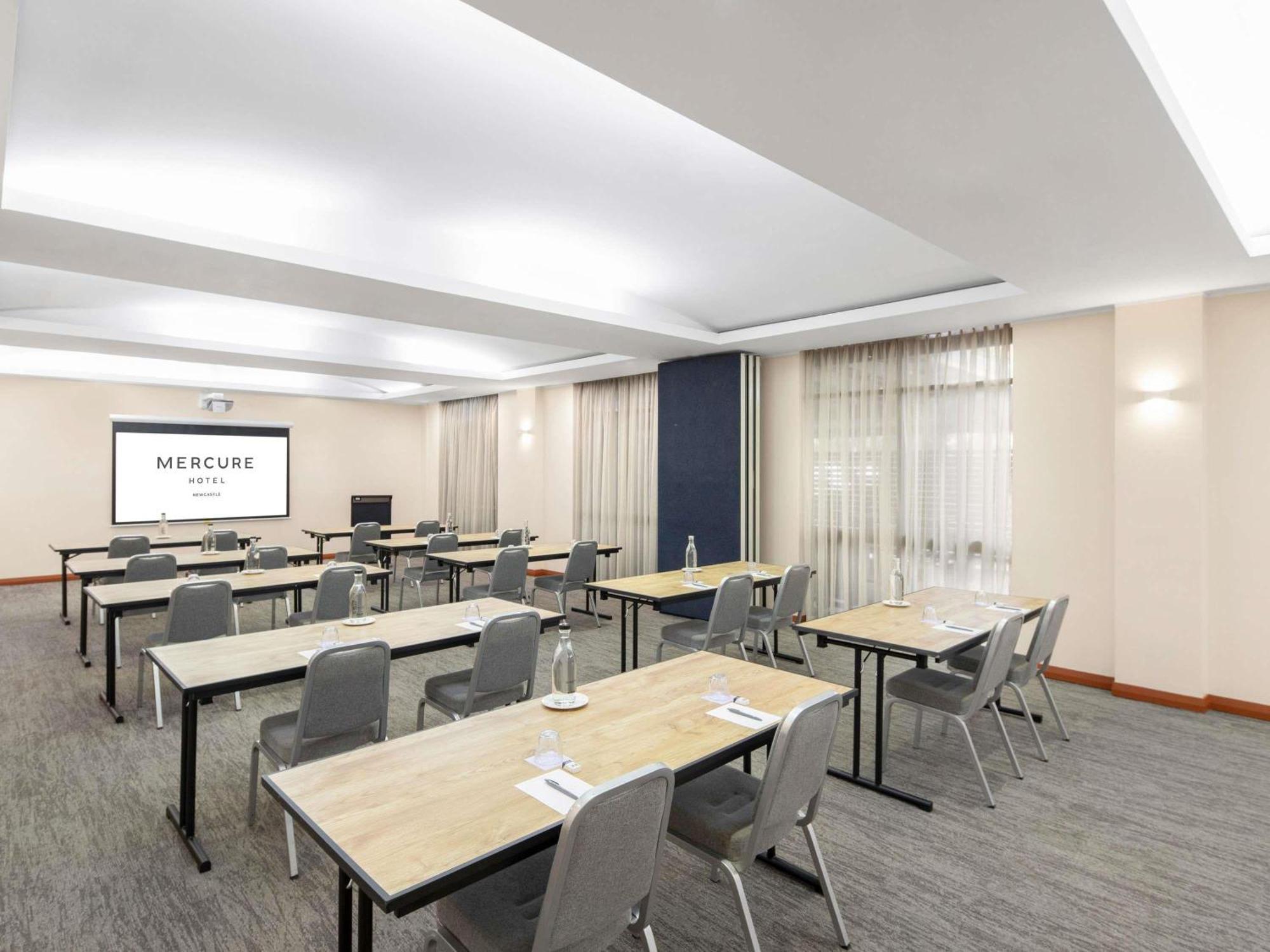 Mercure Newcastle Exterior photo
